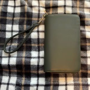 Olive green wallet!
